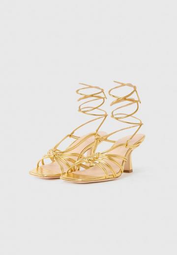 Гандбольные кроссовки