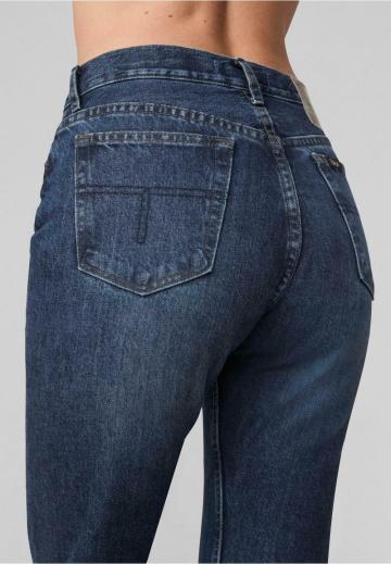 Клешеные брюки