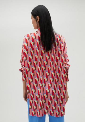 Длинная блузка