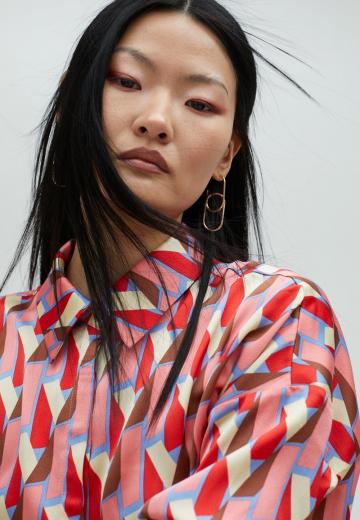 Длинная блузка