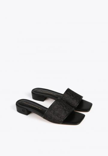 Гандбольные кроссовки