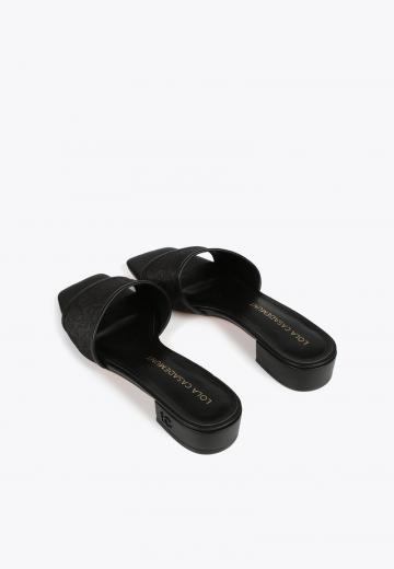 Гандбольные кроссовки