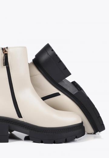 Полусапожки на платформе