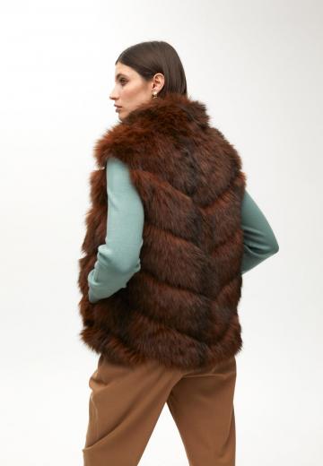 Пуховой жилет