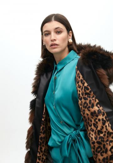 Пуховой жилет