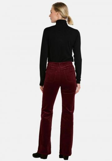 Клешеные брюки