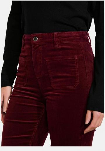 Клешеные брюки