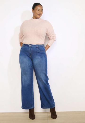 Прямые джинсы