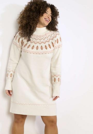 Вязаное платье