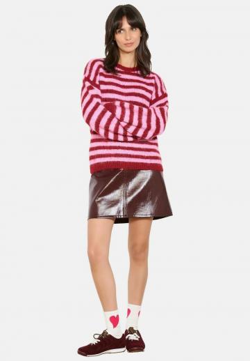Пуловер в полоску