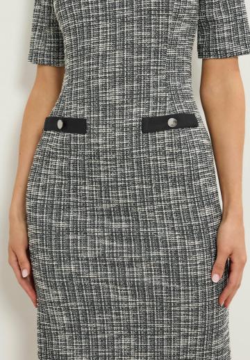 Платье футляр