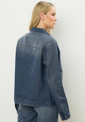 Джинсовая куртка