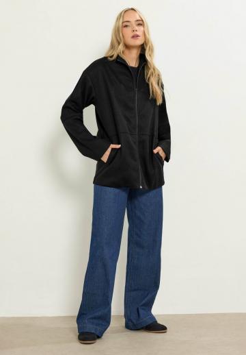 Короткое пальто