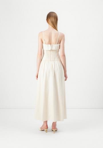 Пляжное платье