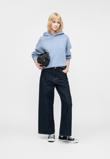 Пуловер с капюшоном