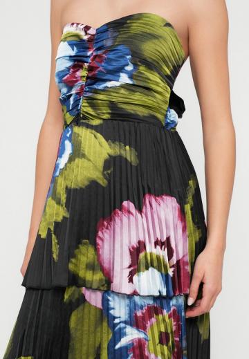 Коктейльное платье