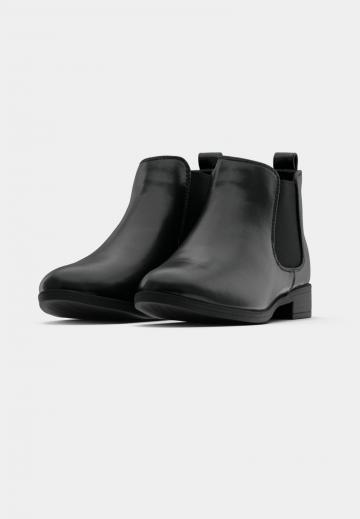 Ботинки челси