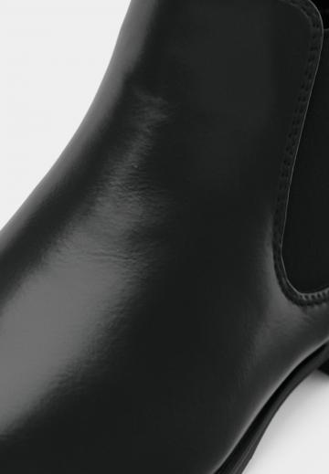 Ботинки челси