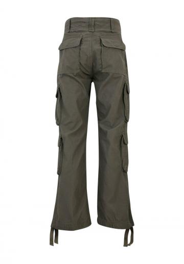 Брюки с накладными карманами