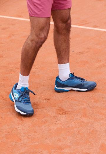 Теннисные кроссовки