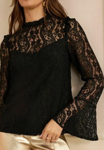 Кружевная блузка