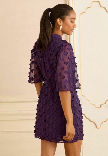 Короткое платье