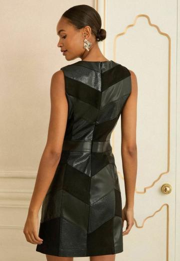 Платье футляр