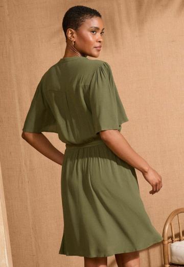 Короткое платье