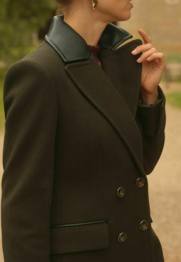 Шерстяное пальто