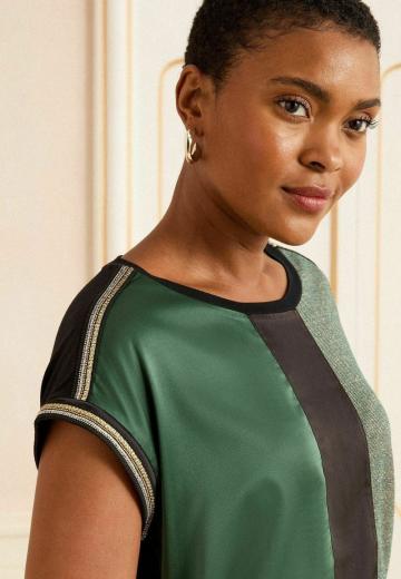 Атласная блузка