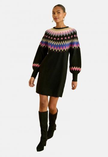 Вязаное платье