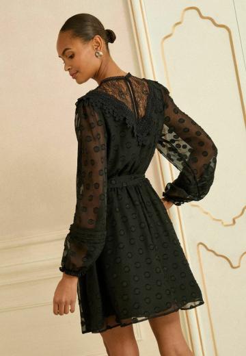 Короткое платье