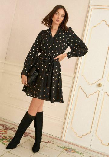 Короткое платье