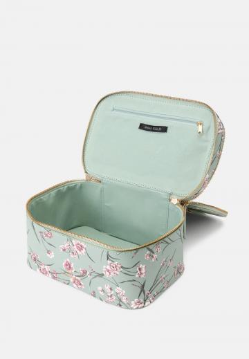 Косметичка