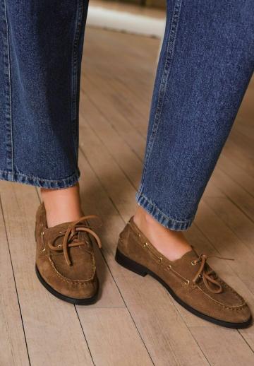 Гандбольные кроссовки