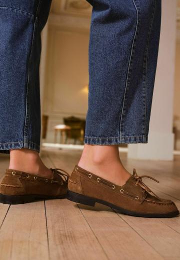 Гандбольные кроссовки