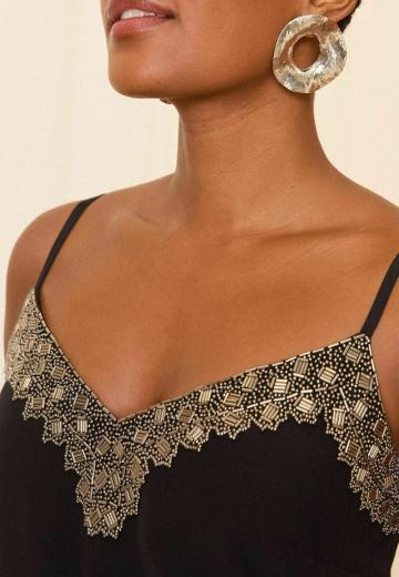 Топ на бретельках