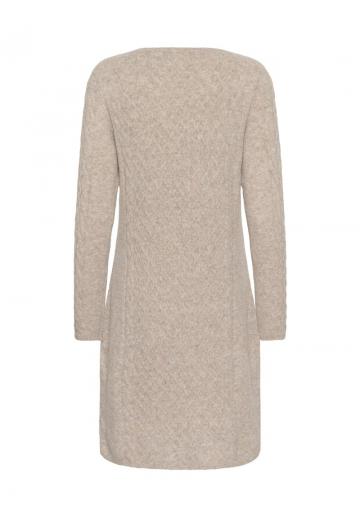 Вязаное платье