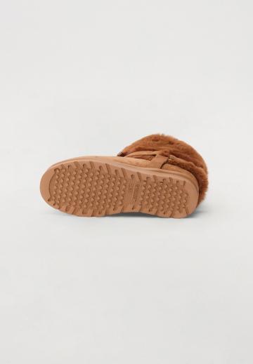 Сапожки на танкетке