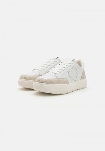 Гандбольные кроссовки