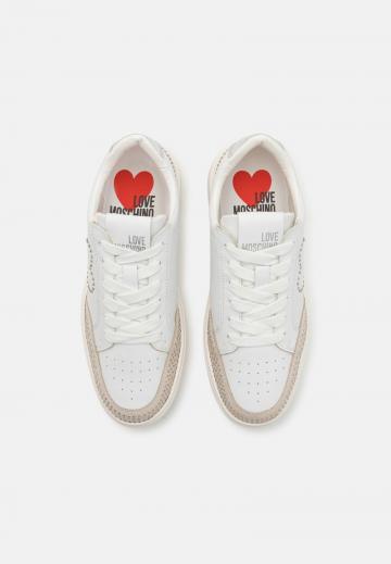 Гандбольные кроссовки