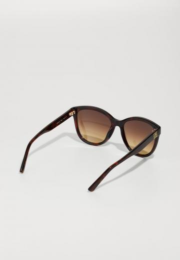 Солнечные очки