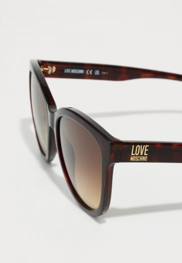 Солнечные очки