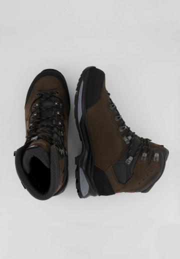 Походные ботинки