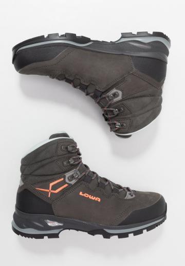 Походные сапоги