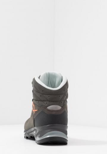 Походные сапоги