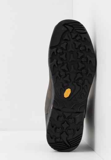 Походные сапоги