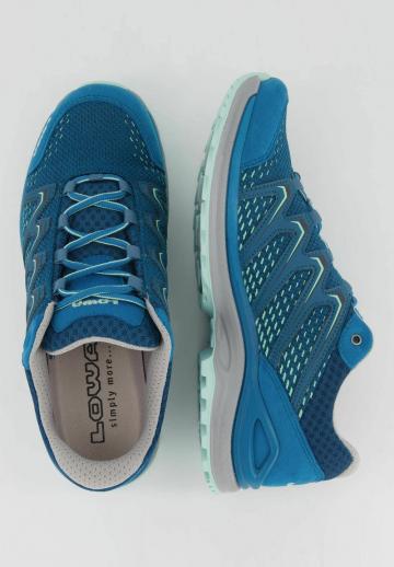 Походная обувь