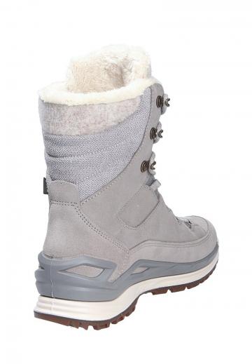 Спортивные сапоги