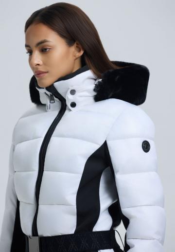 Спортивная куртка